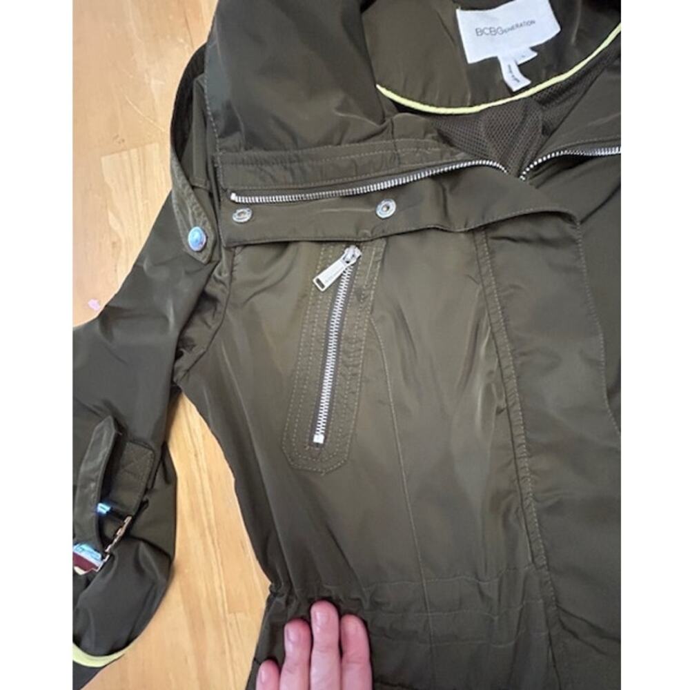 Bcbgeneration Olive Lightweigth Hooded Windbreake… - image 7